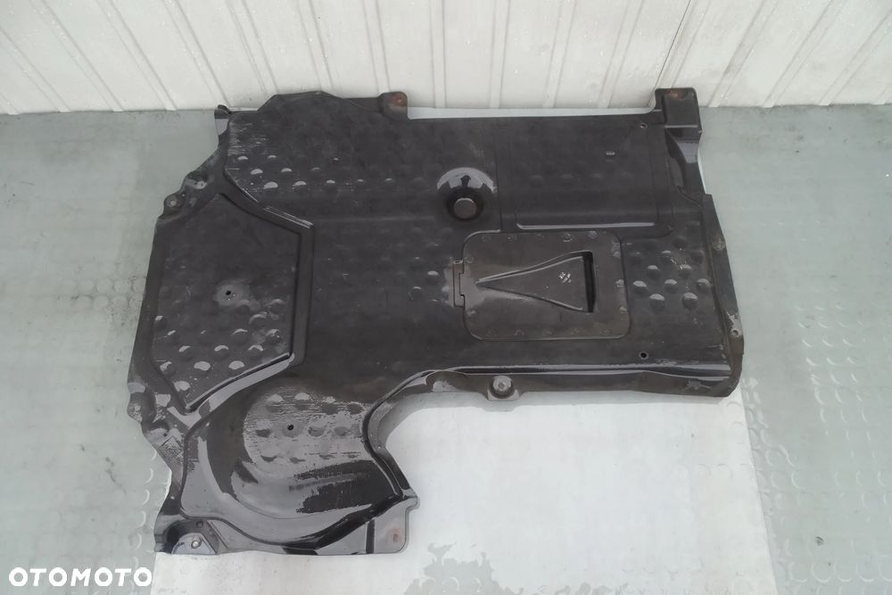 Mercedes E Klasa W212 Plyta Oslona pod silnik 2125201723 - 2