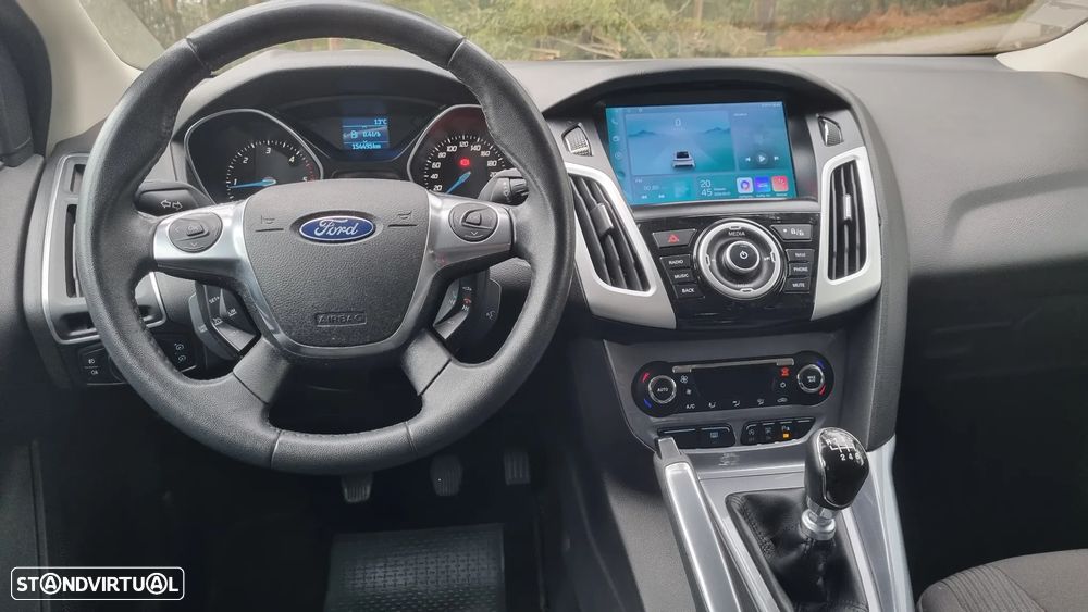 Ford Focus SW 1.6 TDCi Titanium - 25