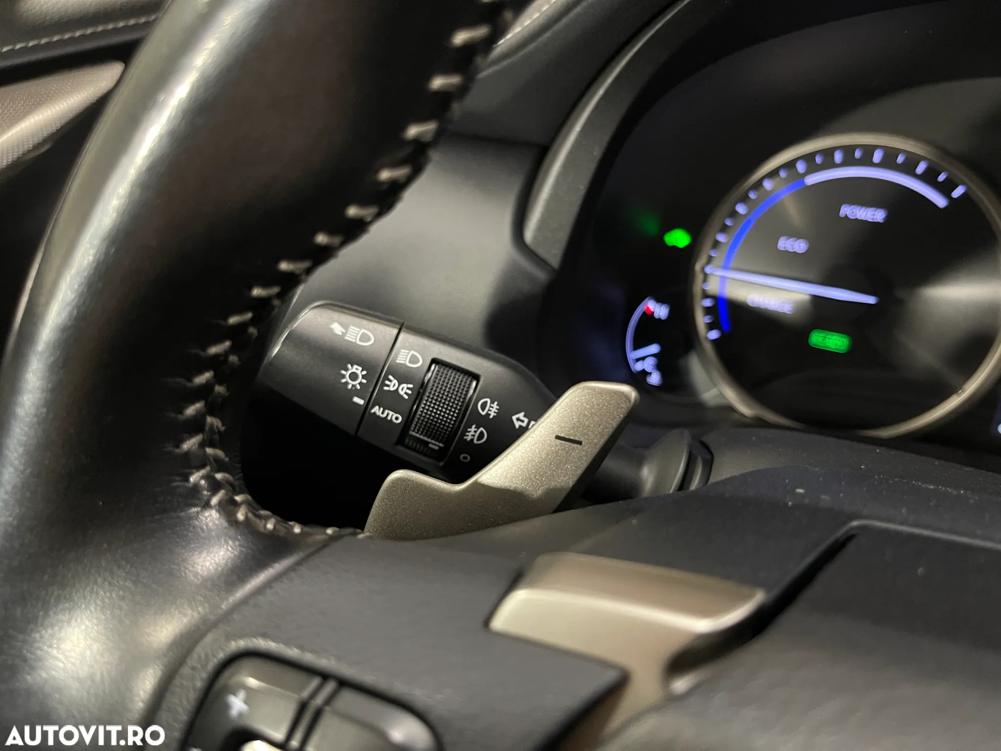 Lexus Seria NX 300h AWD Business Plus - 22