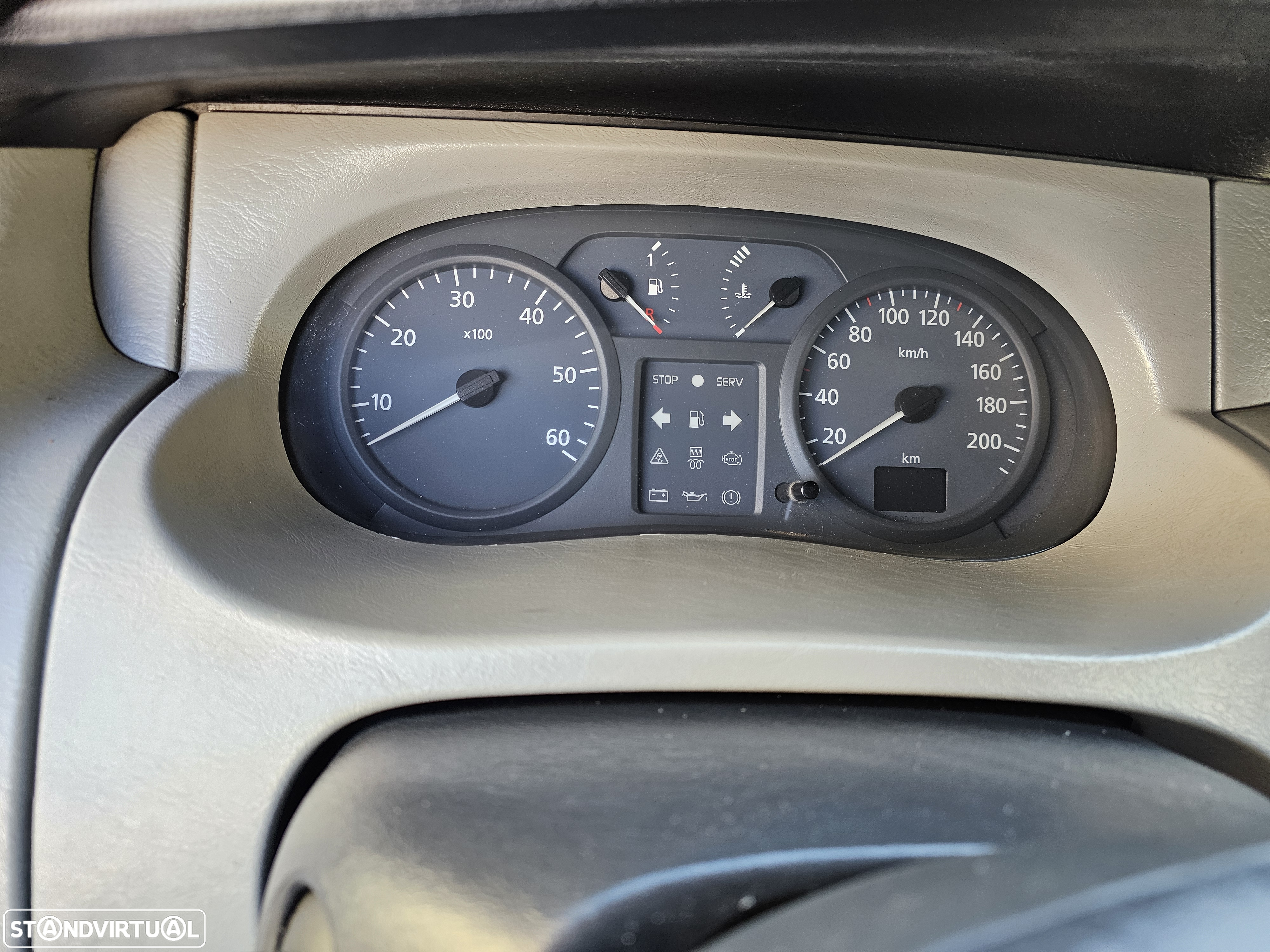 Renault trafic - 18