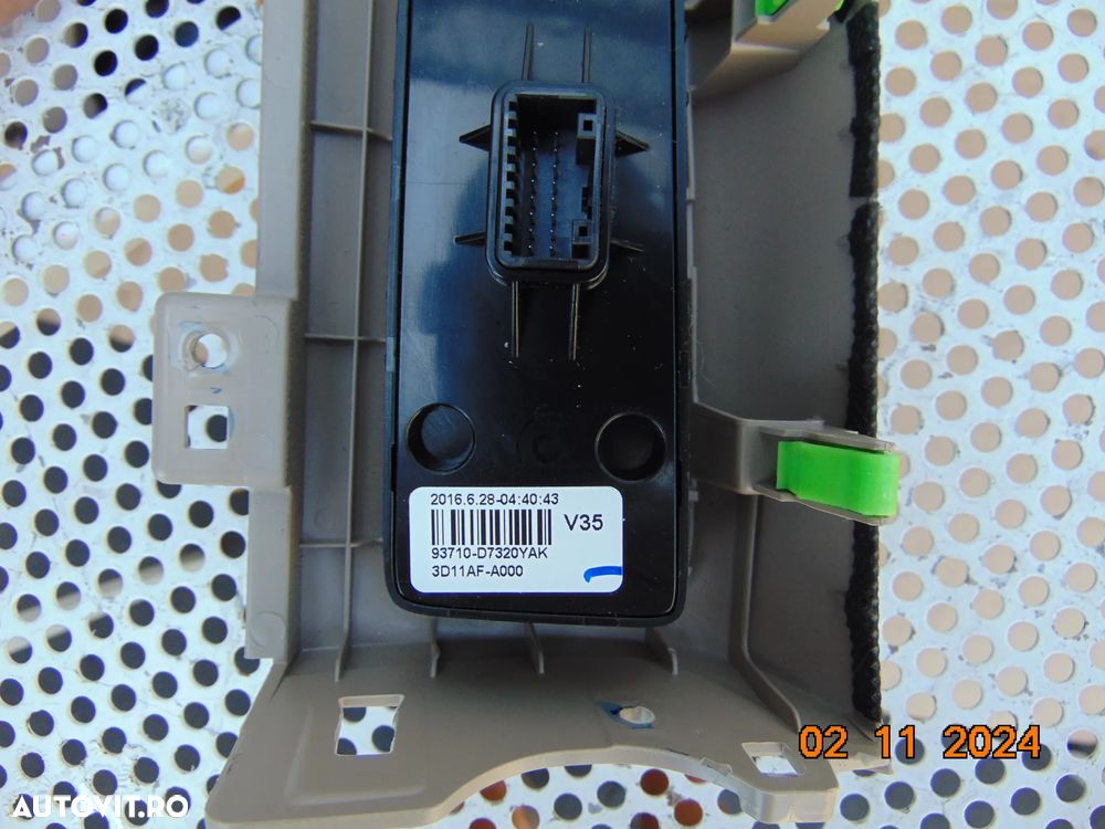 Butoane Hyundai Tucson 2014-2020 butoane comenzi lumini esp hold haion cod d7320 - 3