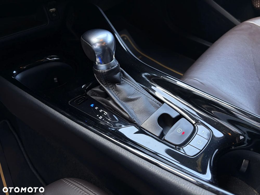 Toyota C-HR 1.2 Turbo Multidrive Lounge - 33