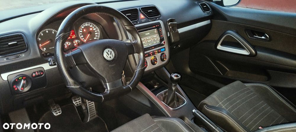 Volkswagen Scirocco - 8