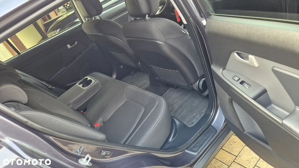 Kia Sportage 1.6 GDI Business Line M 2WD - 23