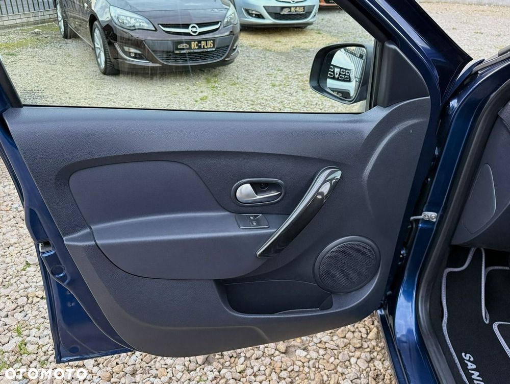 Dacia Sandero 0.9 TCe SL Celebration S&S EU6 - 19