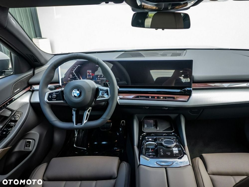 BMW Seria 5 - 17