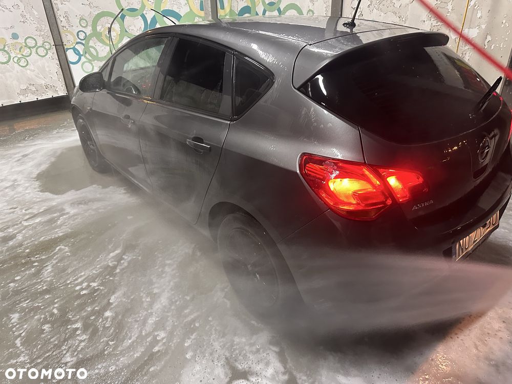 Opel Astra - 3