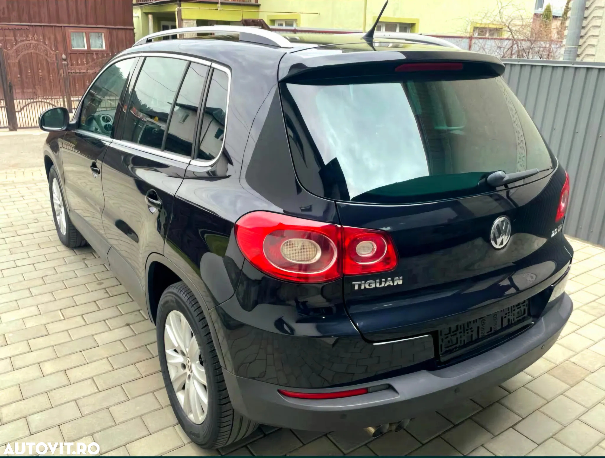 Volkswagen Tiguan 2.0 TDI DPF 4Motion Automatik Track & Field - 9