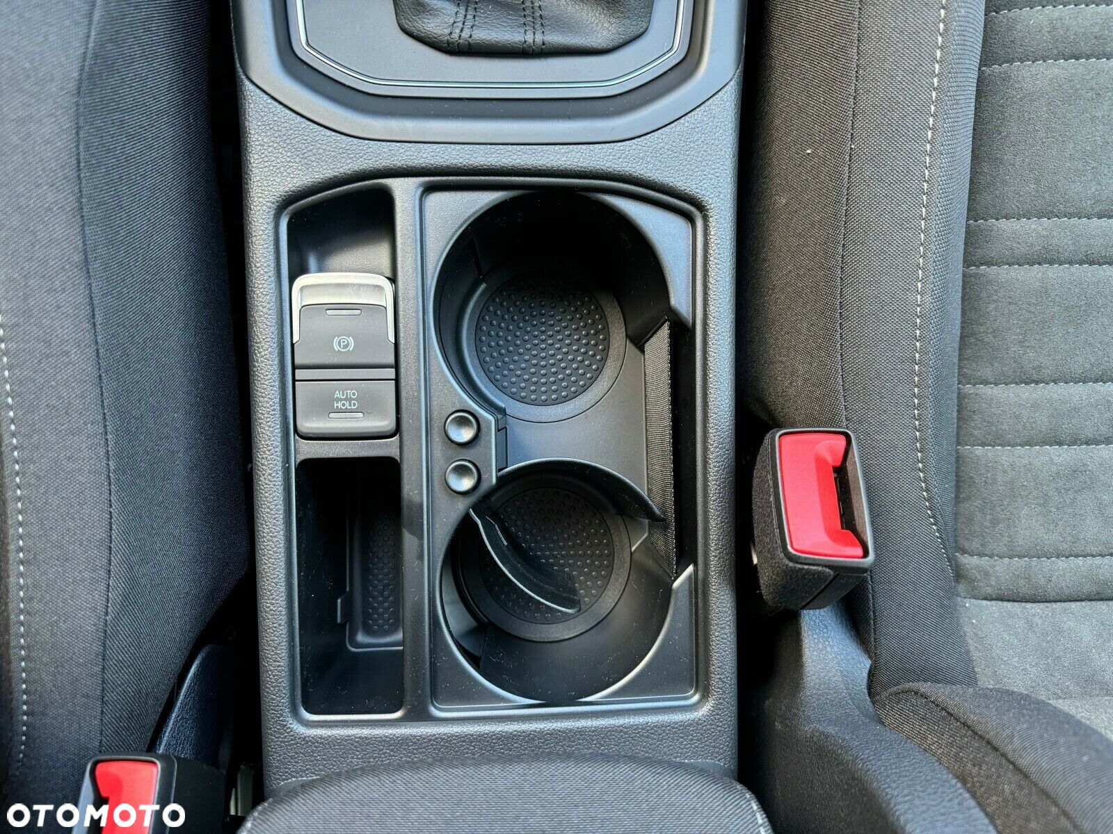 Volkswagen Touran - 9
