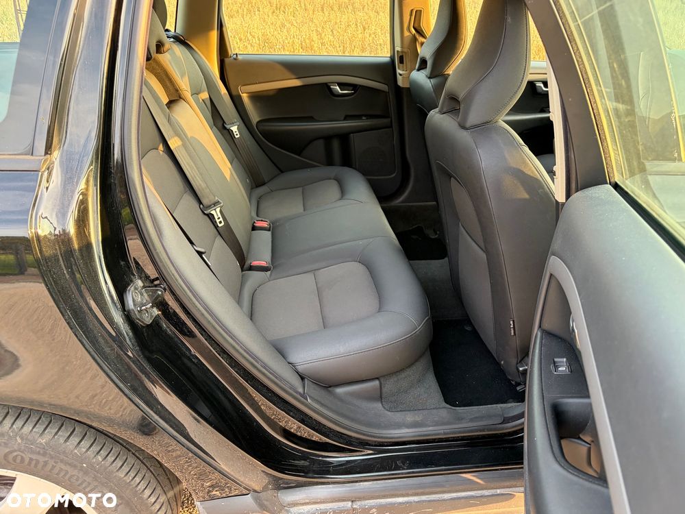 Volvo V70 2.0D Momentum - 26