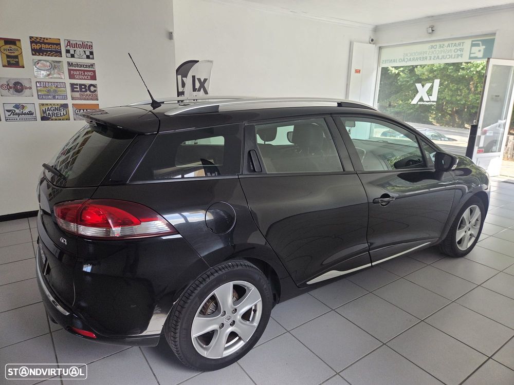 Renault Clio Sport Tourer (Energy) dCi 90 Bose Edition - 10