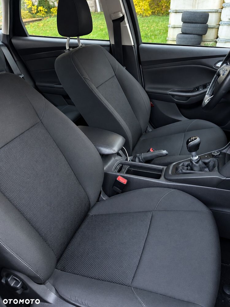 Ford Focus 1.0 EcoBoost Gold X (Edition) - 10