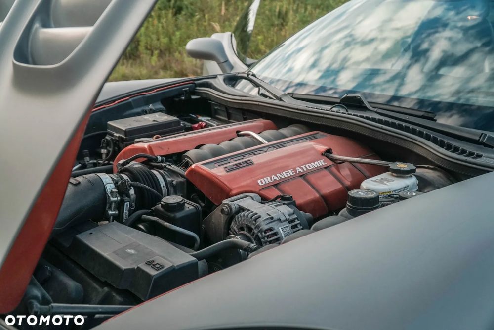 Chevrolet Corvette - 19