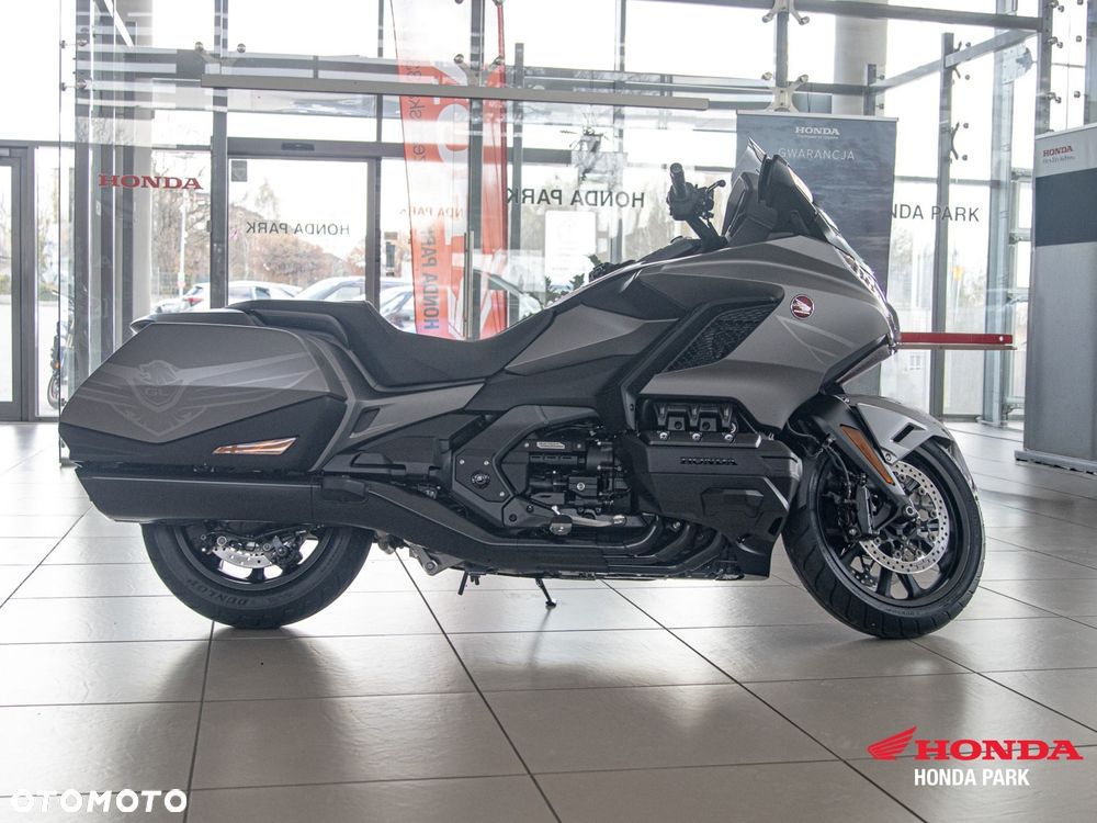 Honda GL - 8