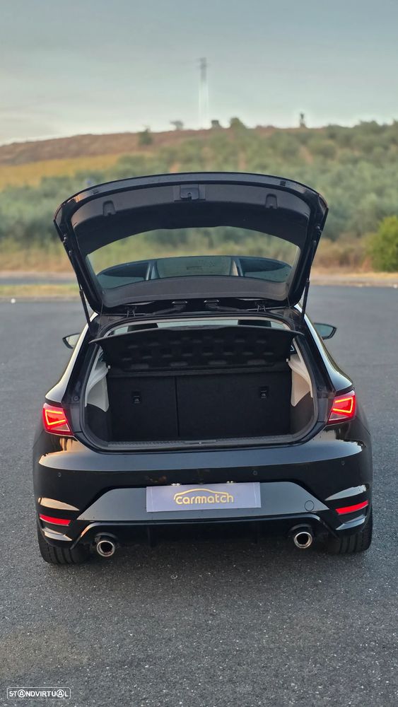 SEAT Leon 2.0 TDI DPF S&S FR - 30