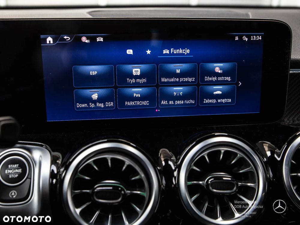Mercedes-Benz GLB 220 mHEV 4-Matic AMG Line 8G-DCT - 32