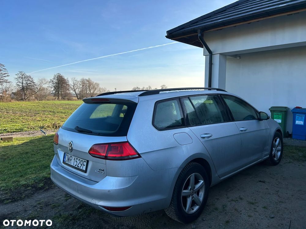 Volkswagen Golf 1.6 TDI BlueMot Trendline DSG - 9