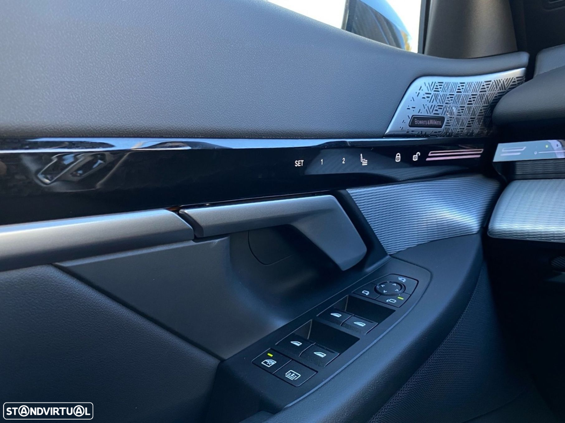 BMW 520 d Pack Desportivo M Pro - 17