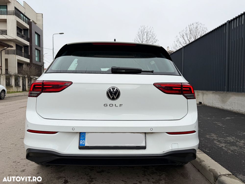 Volkswagen Golf - 2