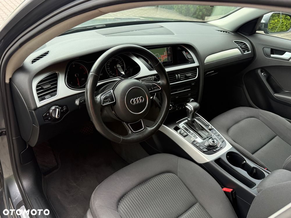 Audi A4 Avant - 10