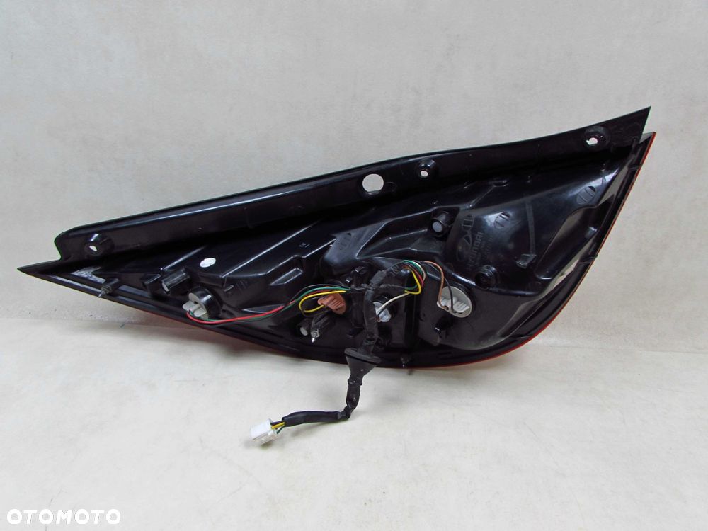 HYUNDAI I30 LIFT 10-12 LAMPA TYL PRAWA 92402-2R0 - 6