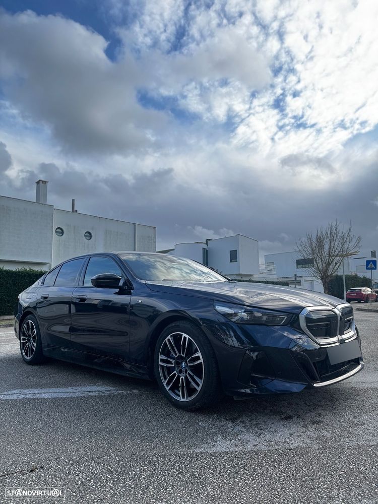 BMW i5 M60 xDrive Pack Desportivo M Pro - 22