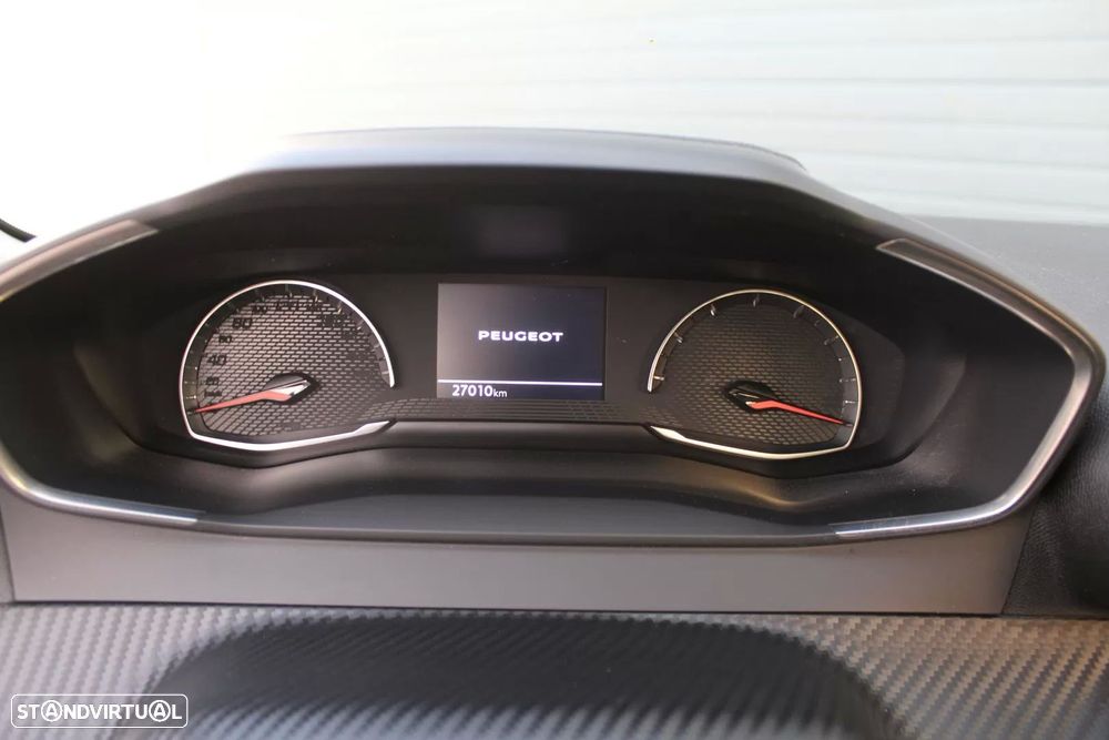 Peugeot 208 1.2 PureTech Active Pack - 17