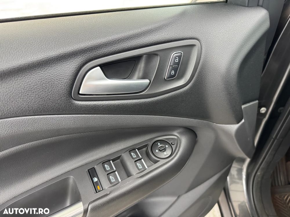 Ford Kuga 1.5 EcoBoost 4WD Titanium - 20