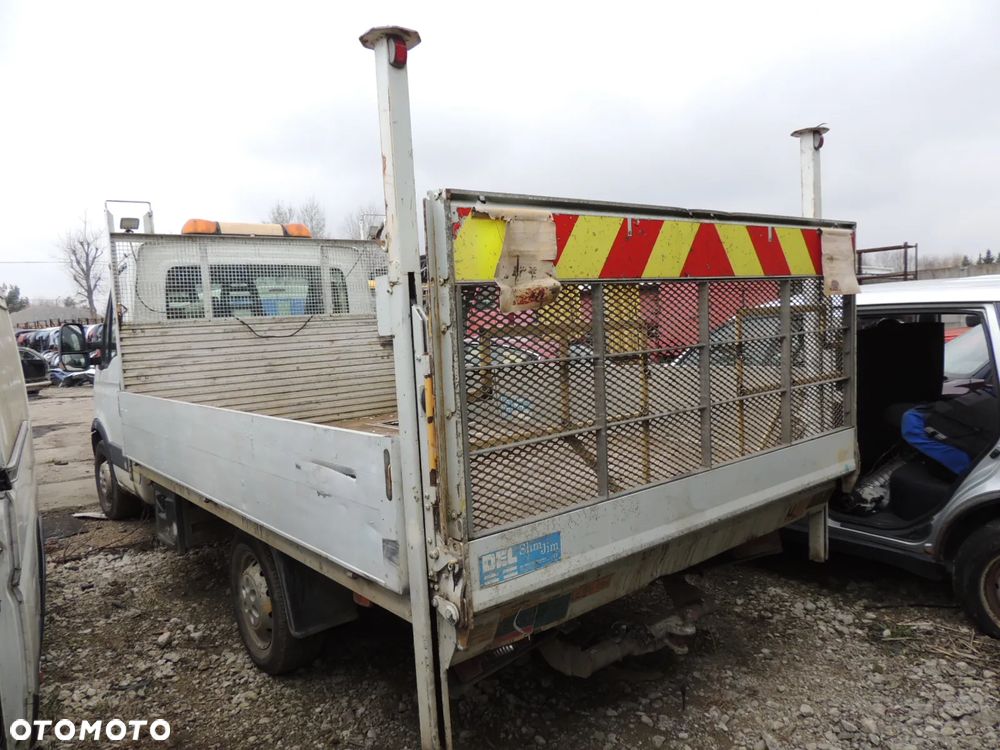 Skrzynia ładunkowa z platformą elektryczną - 11