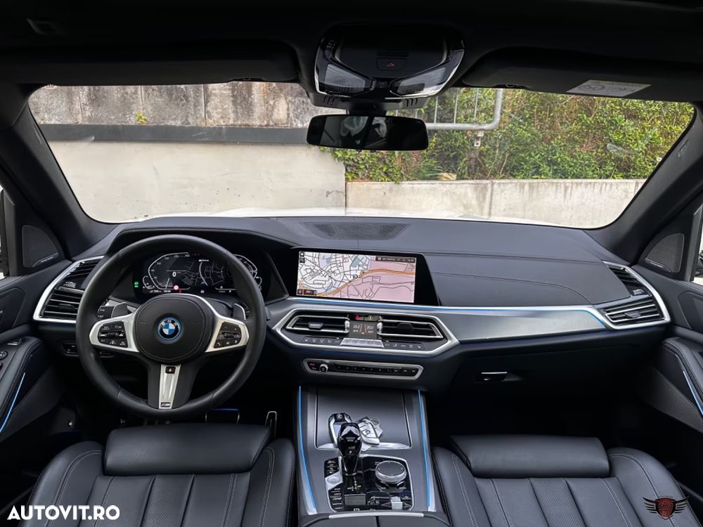 BMW X5 xDrive45e - 16