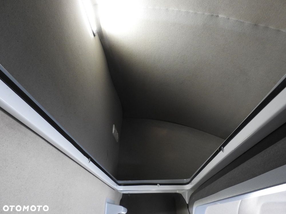 Renault MASTER PLANDEKA 8 PALET WEBASTO KLIMATYZACJA TEMPOMAT PNEUMATYKA  170KM - 40