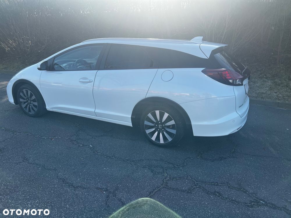 Honda Civic 1.8 Lifestyle (ADAS / Connect+) - 14
