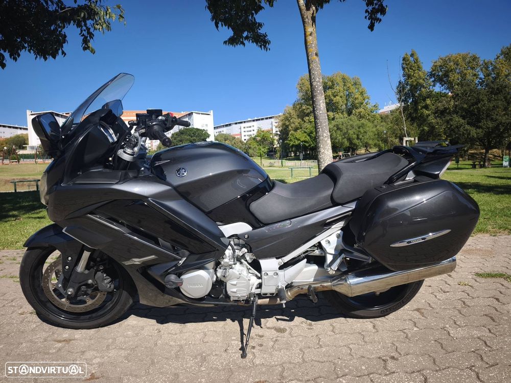 Yamaha FJR 1300 AE - 7