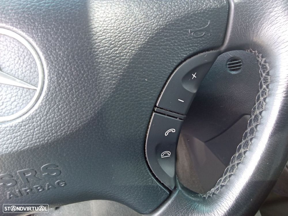 Mercedes-Benz Viano 2.2 CDi Ambiente Longo - 31