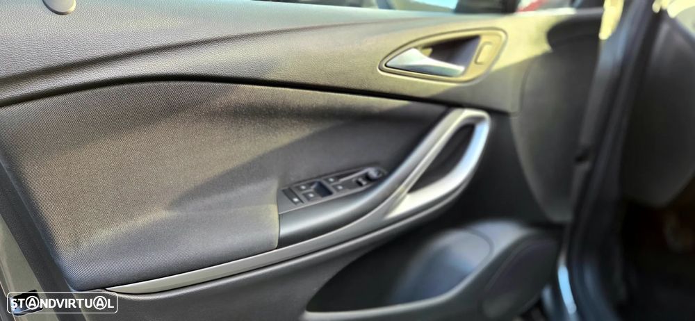 Opel Astra Sports Tourer 1.5 D Business Edition S/S - 13