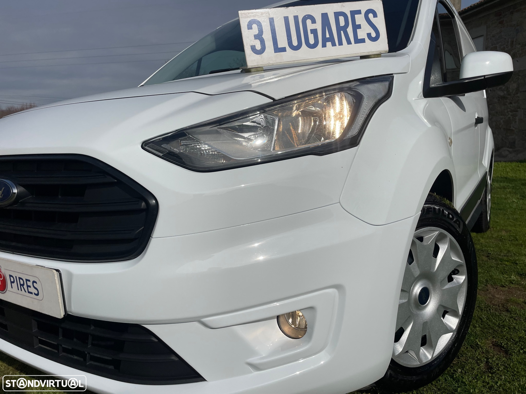 Ford Transit Connect 3 lugares 100 CV - 4