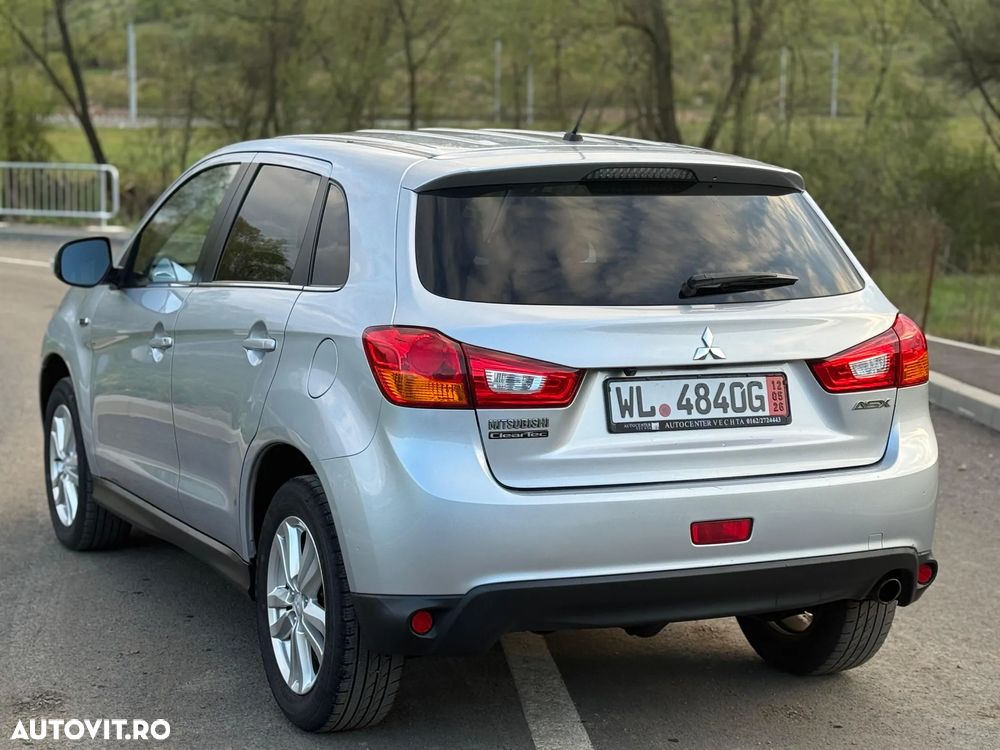 Mitsubishi ASX 1.8 DI-D 2WD Diamant Edition - 3