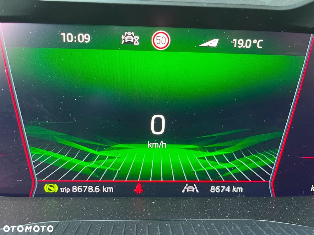Skoda Karoq 1.5 TSI ACT Sportline DSG - 19