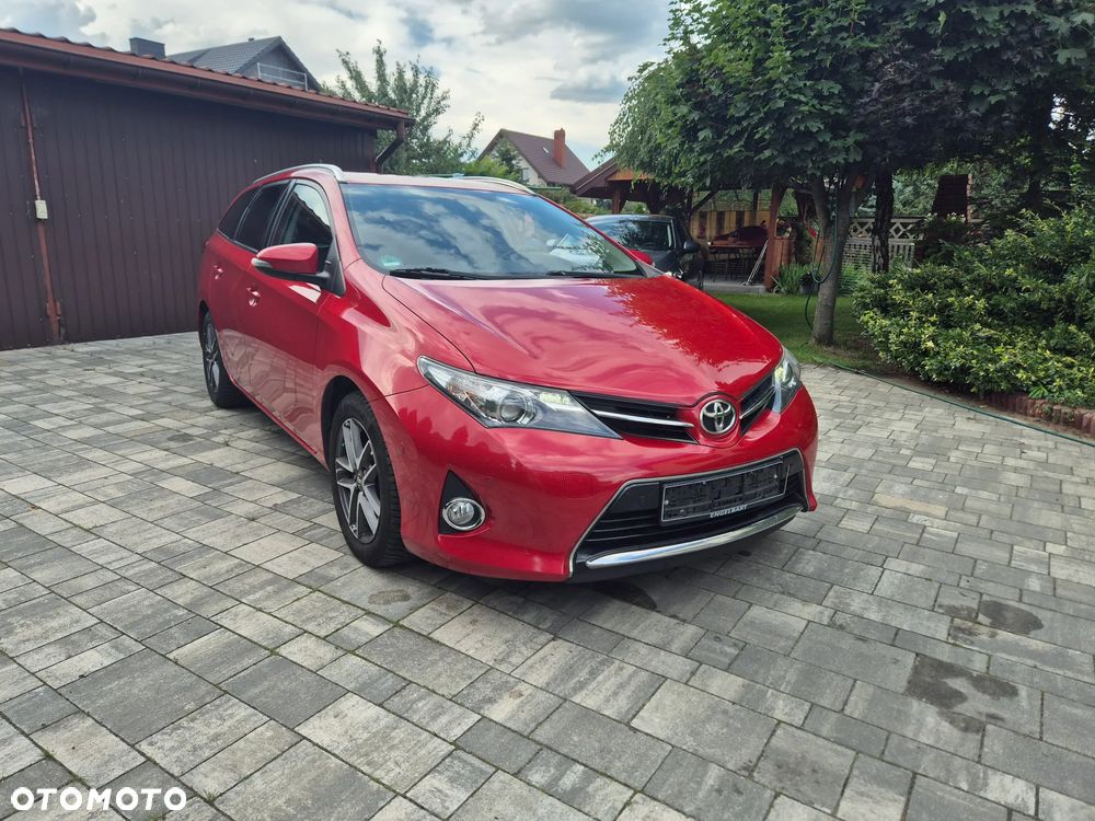 Toyota Auris - 14