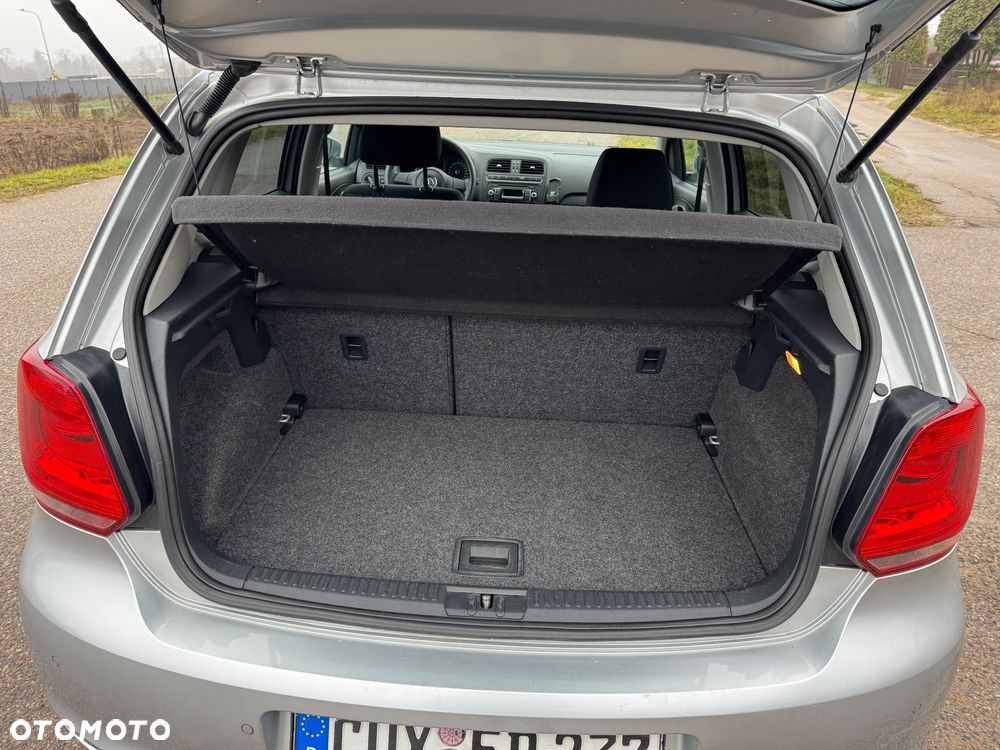 Volkswagen Polo - 15