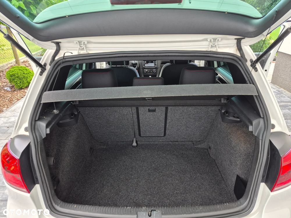 Volkswagen Golf 2.0 GTI DSG - 19