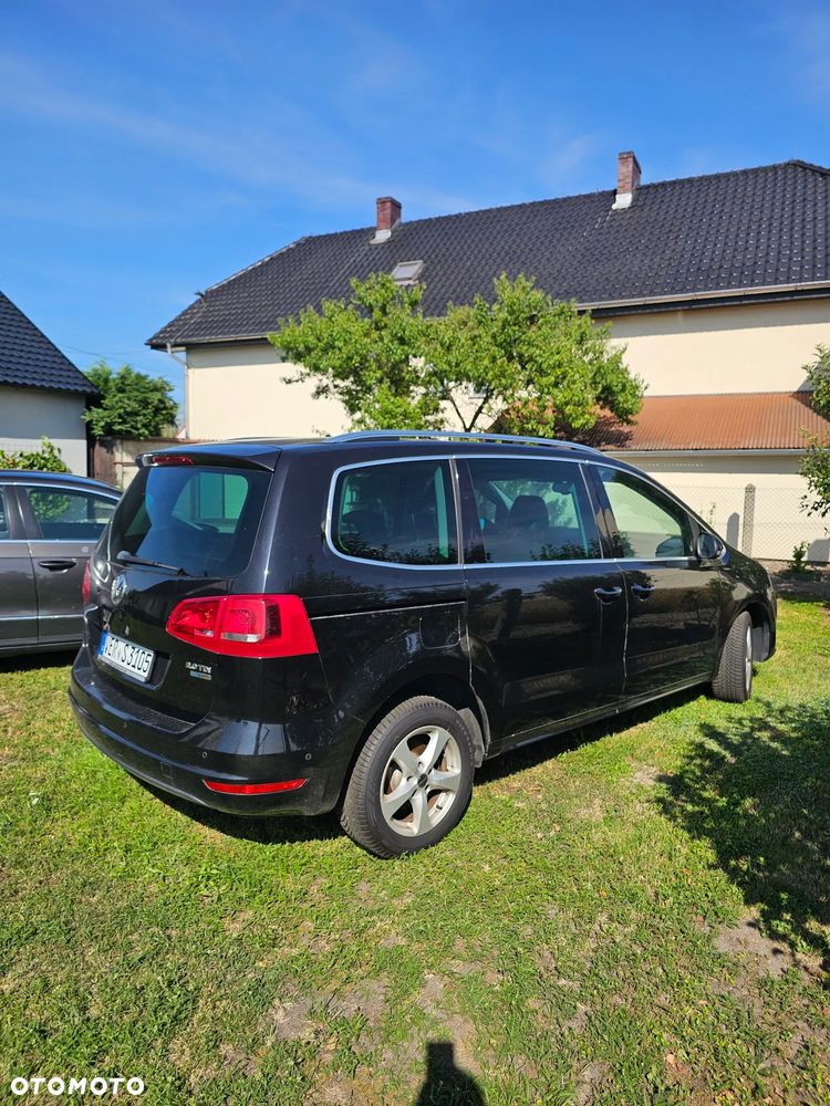 Volkswagen Sharan 2.0 TDI Comfortline DSG - 5