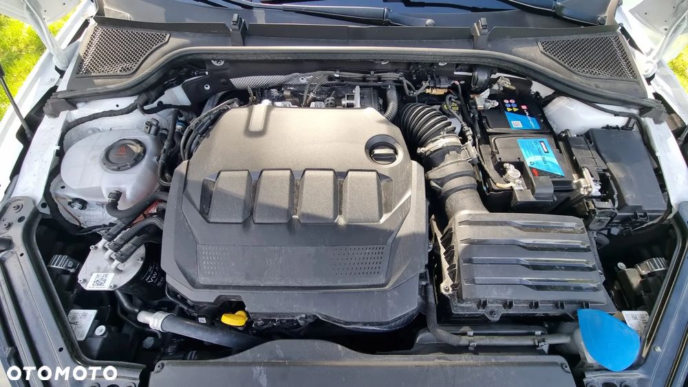 Skoda Octavia 2.0 TDI DSG Style - 23