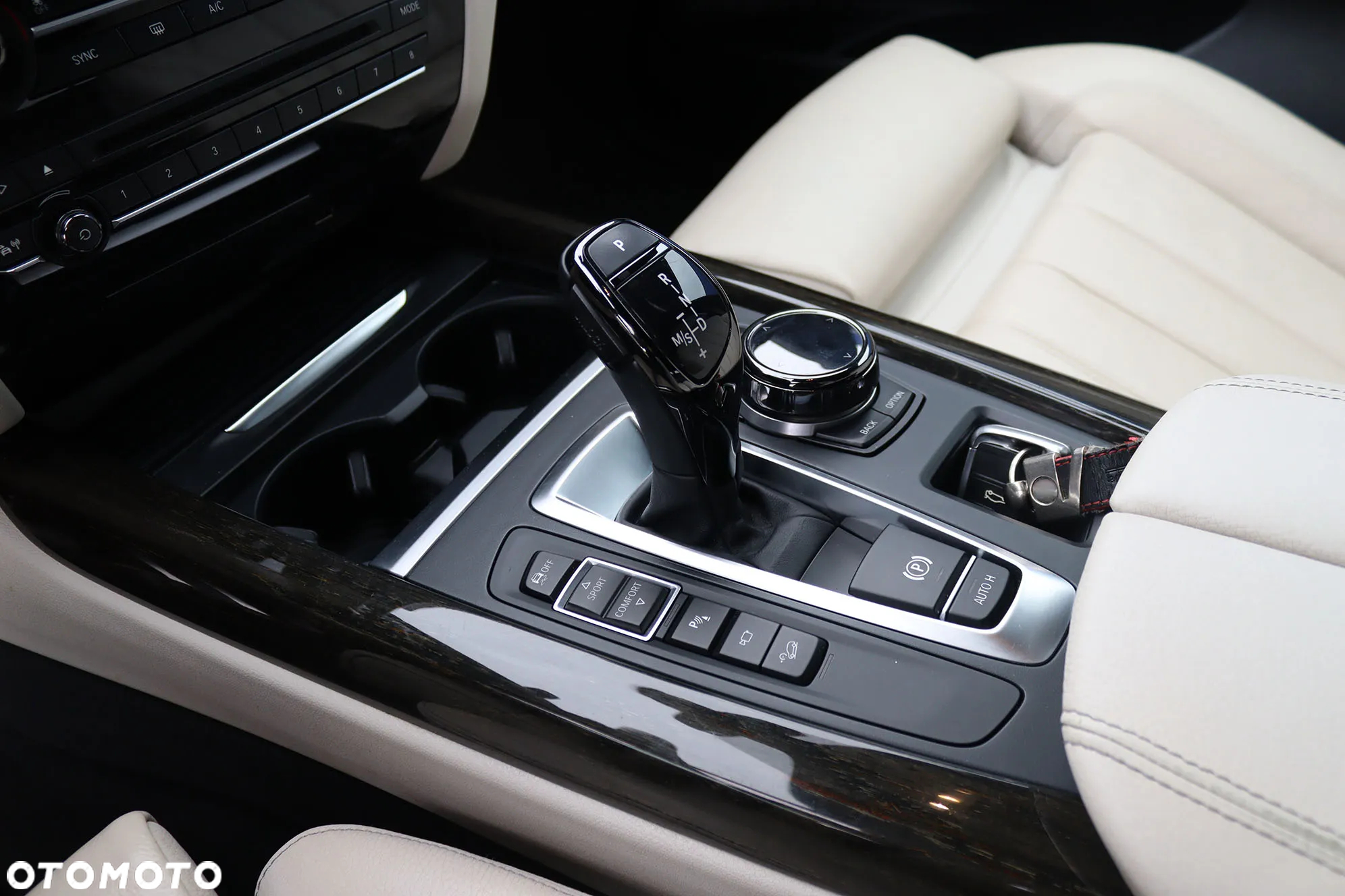 BMW X5 xDrive25d - 11