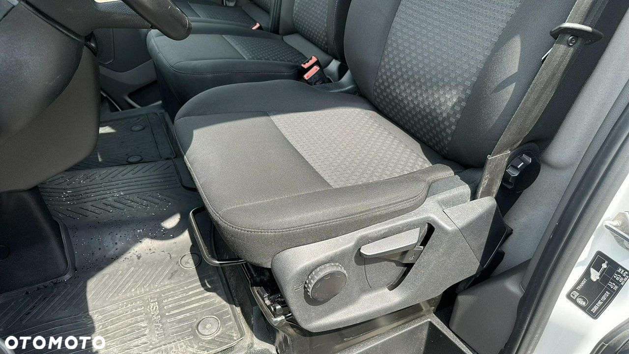 Ford Transit - 13
