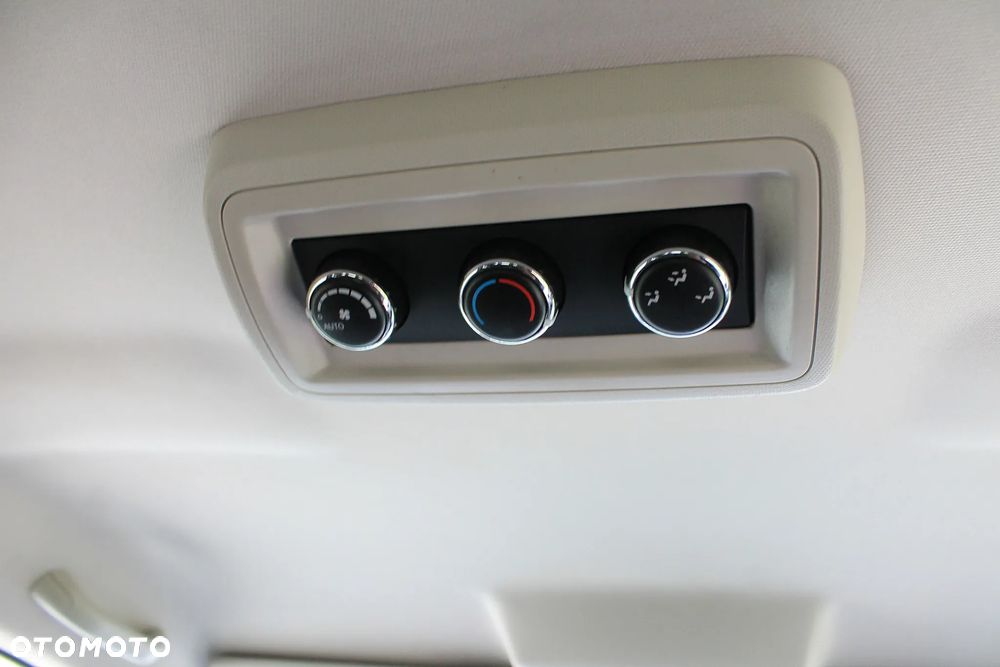 Fiat Freemont 2.0 Multijet 16V DPF Automatik Allrad Lounge - 24