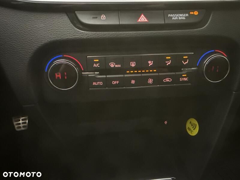 Kia ProCeed 1.4 T-GDI GT Line - 17
