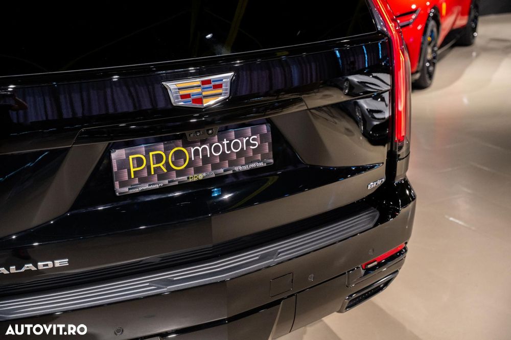 Cadillac Escalade - 38
