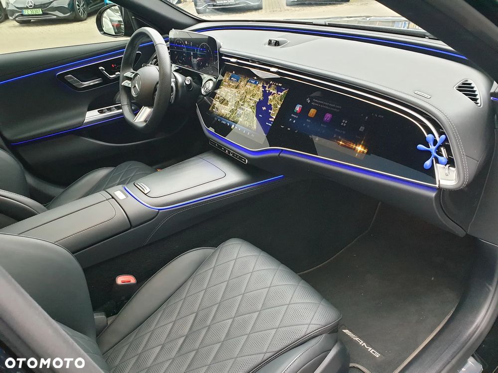 Mercedes-Benz Klasa E 220 d 4-Matic AMG - 22