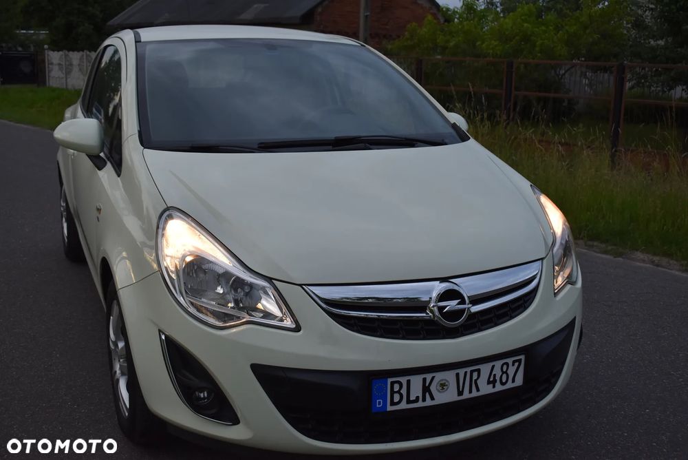 Opel Corsa - 12